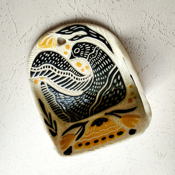 Black Bird Small Shrine