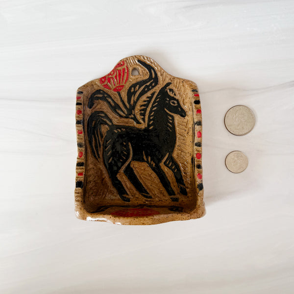 Horse Small Speckled Buff Shrine