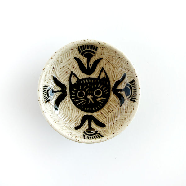 Small Cute Hand Painted Sgraffito Carved Cat Ceramic Ring Dish 10
