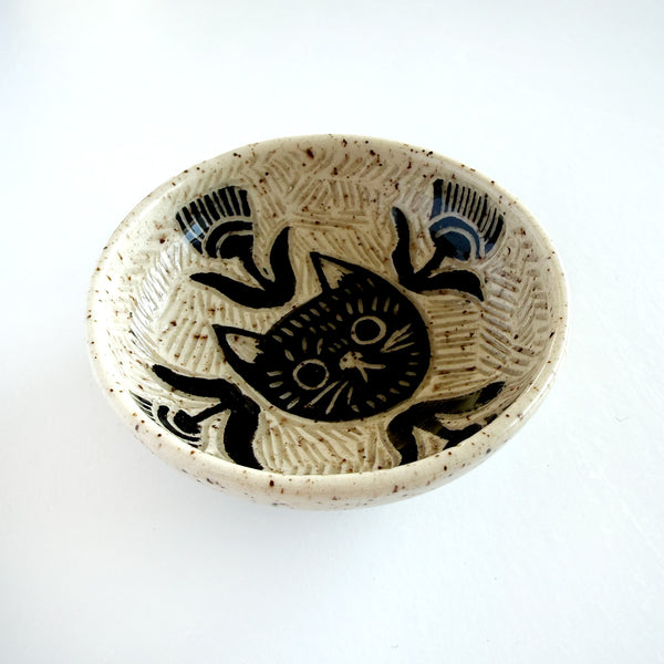 Small Cute Hand Painted Sgraffito Carved Cat Ceramic Ring Dish 10