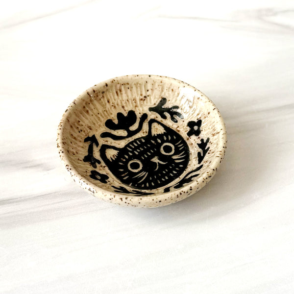 Small Cute Hand Painted Sgraffito Carved Cat Ceramic Ring Dish III