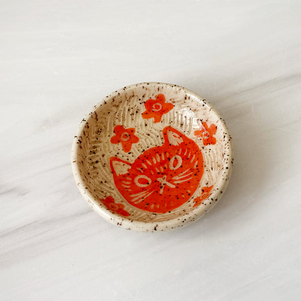 Small Cute Hand Painted Sgraffito Carved Orange Cat Ceramic Ring Dish 4