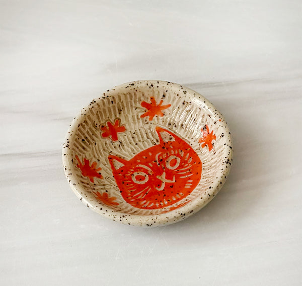 Small Cute Hand Painted Sgraffito Carved Orange Cat Ceramic Ring Dish 5