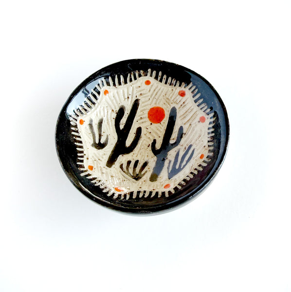 Small Hand Painted Sgraffito Carved Desert Cactus Ceramic Ring Dish 1